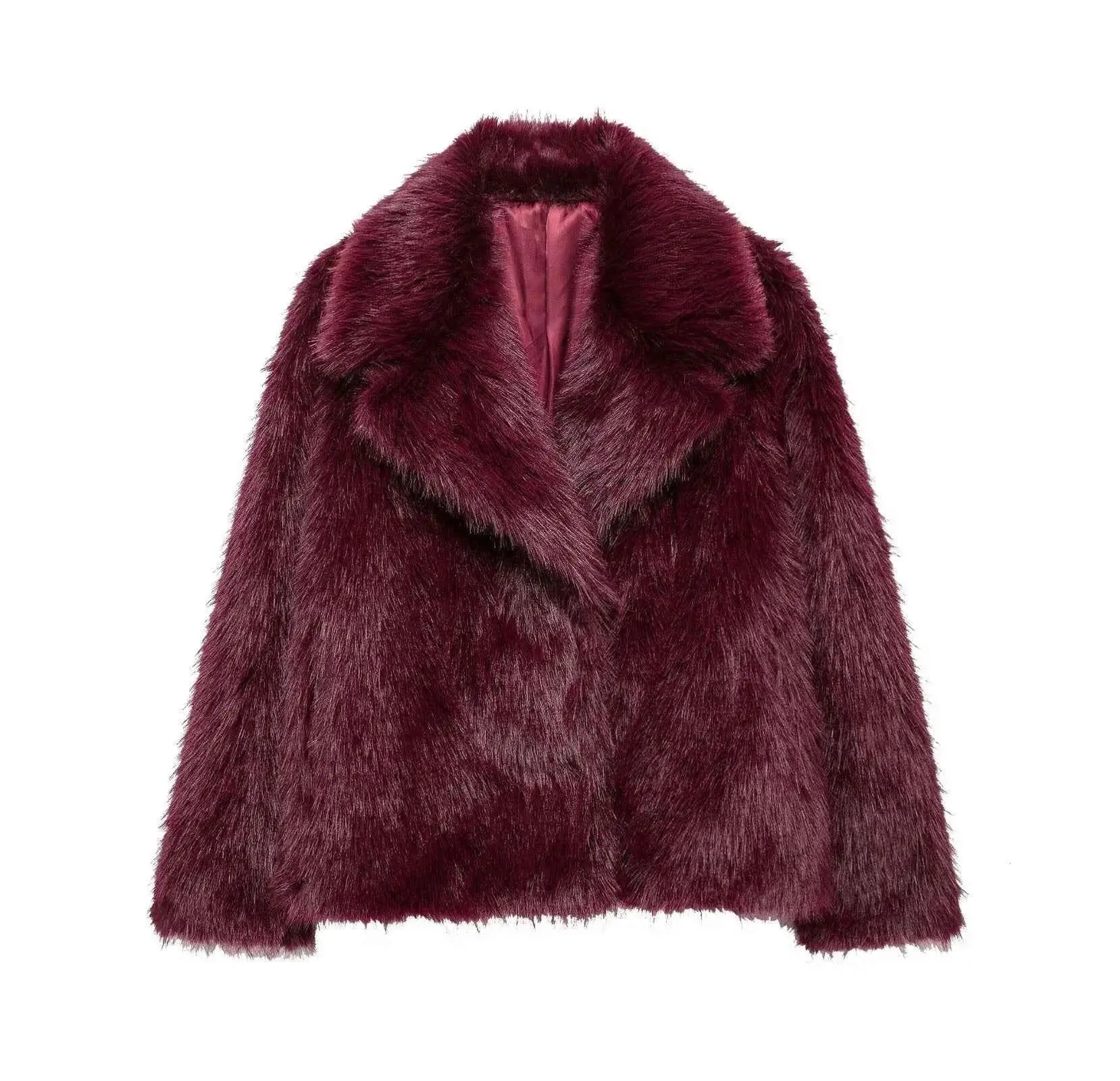 Long Plush Winter Coat - Cozy Faux Fur for Stylish Winter Warmth - Wear Spot