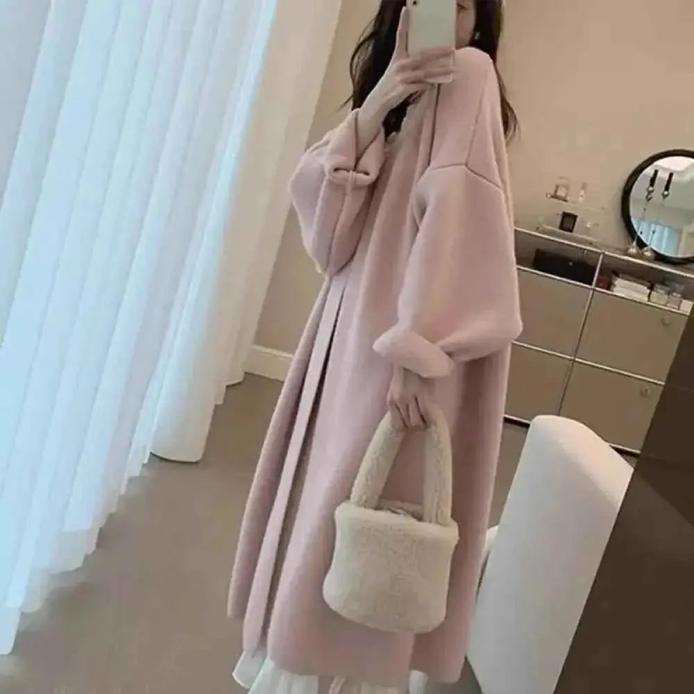 Longline Cashmere Cardigan - Knitted Sweater with Open Stitch Closure - Wear Spot