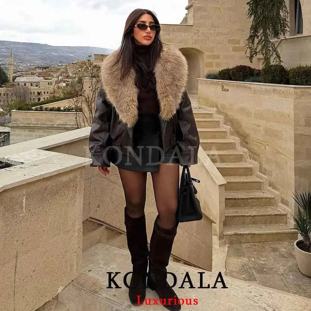 Kondala Streetwear Leather Jacket with Fur Collar and Turn-Down Craft - Wear Spot